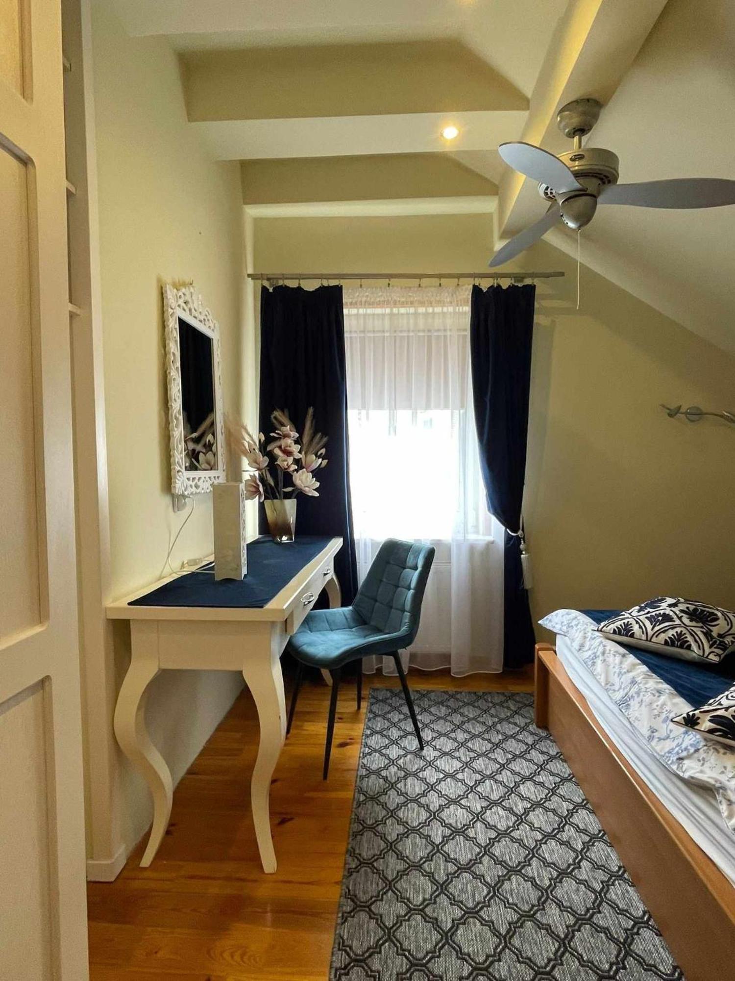Boh. Warszawy 43 D/6 Apartment Szczecinek